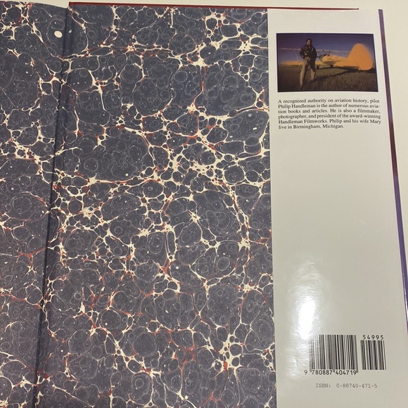 AIR SHOWS - Coffee Table Book - Picture 6 of 10